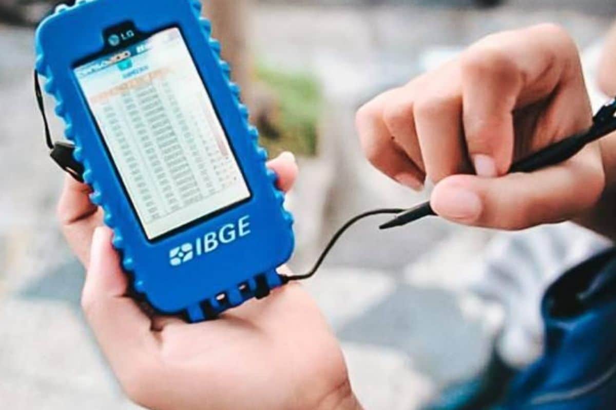 IBGE abre vagas para temporários: oportunidade para quem tem ensino médio em diversos estados
