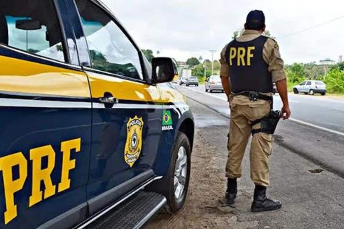 Polícia Rodoviária Federal solicita concurso com mais de 500 vagas para níveis médio e superior
