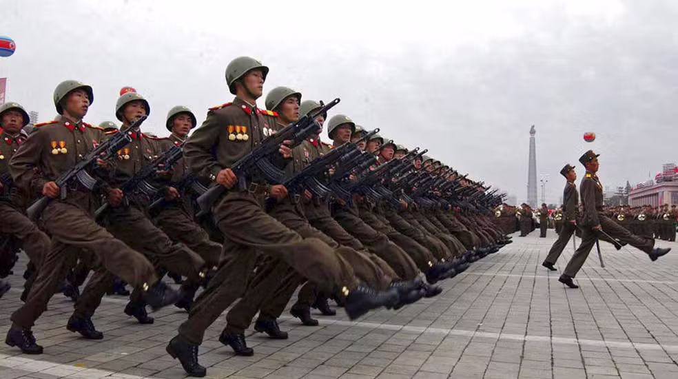 EUA sinalizam uso irrestrito de seu arsenal militar caso o exército norte-coreano amplie sua presença na Ucrânia