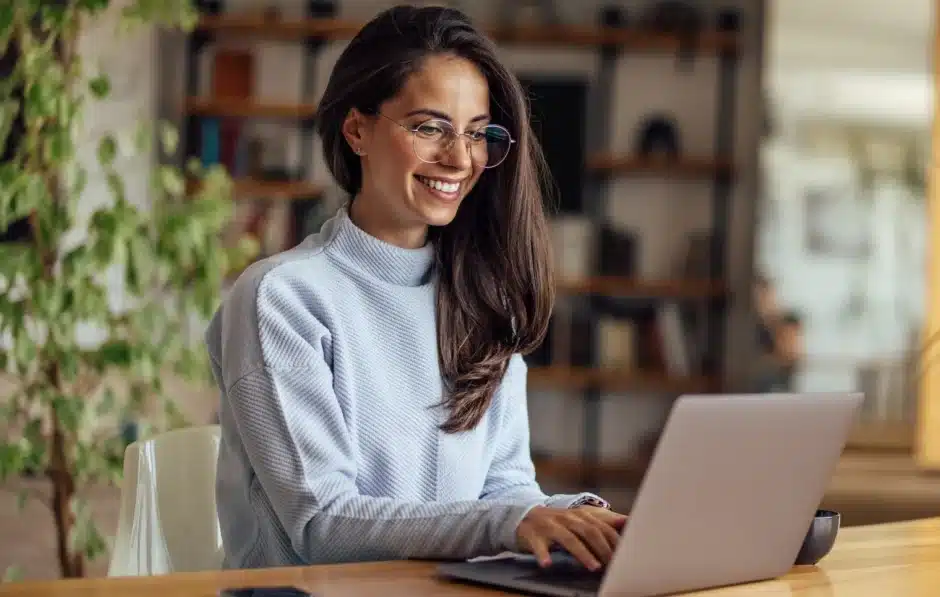 Concurso Federal abre prazo de inscrições nesta SEGUNDA para mais de 400 vagas em todo país! Salários até R$ 8 mil: veja como participar