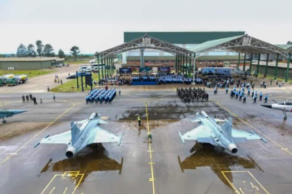 Conheça a base aérea que desempenha o papel mais importante no Sistema Nacional de Defesa: equipada com as aeronaves mais modernas da Força Aérea Brasileira, garante respostas rápidas em qualquer parte do país