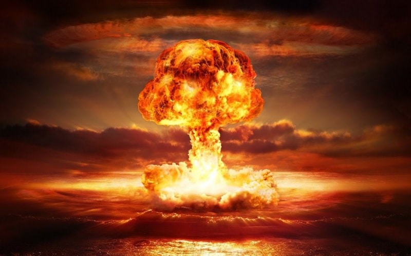 Tensão global leva Estados Unidos a considerar expansão do arsenal nuclear contra Rússia, China e Coreia do Norte, com ajustes na política de segurança nacional pelo Departamento de Defesa