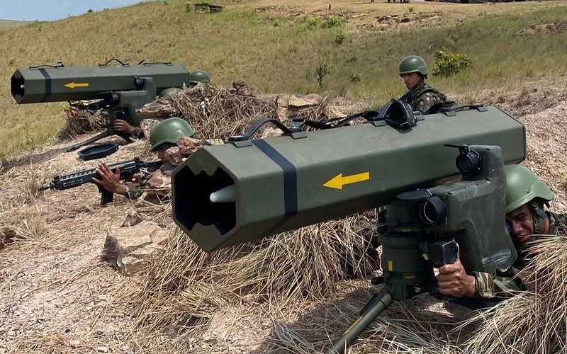 Comando de Fronteira do Exército realiza disparo do Míssel Superfície-Superfície 1.2 Anticarro: Sistema pode perfurar blindagens com até 500 mm de espessura