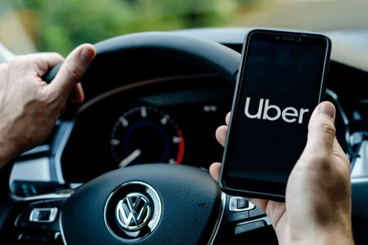 URGENTE! Nova lei da Uber, que entrou em vigor ontem (09/11), atinge todos os motoristas e passageiros e altera as regras de transporte em diversas regiões brasileiras