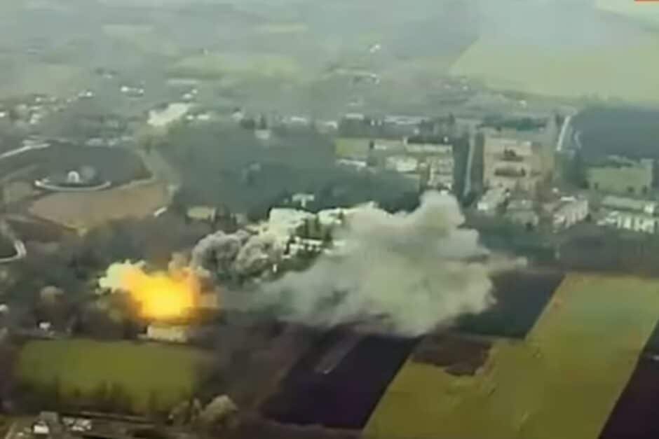 Um míssil de longo alcance Storm Shadow, lançado pelo exército ucraniano, atingiu o bunker de Putin na região de Kursk