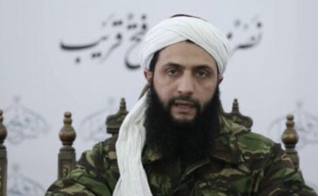 Líder do HTS, Abu Mohammad al-Jolani, grupo responsável pela queda da Síria.