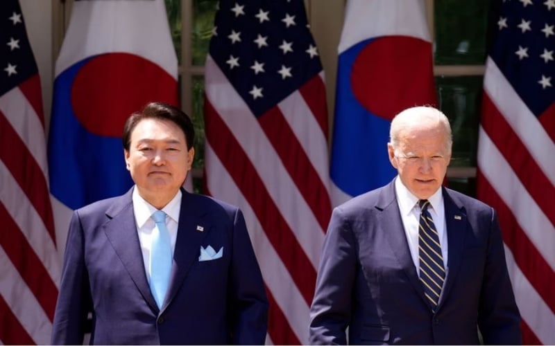 EUA reforçam presença militar na Península Coreana com 28.500 soldados e armas nucleares na mesa em resposta a ameaças regionais