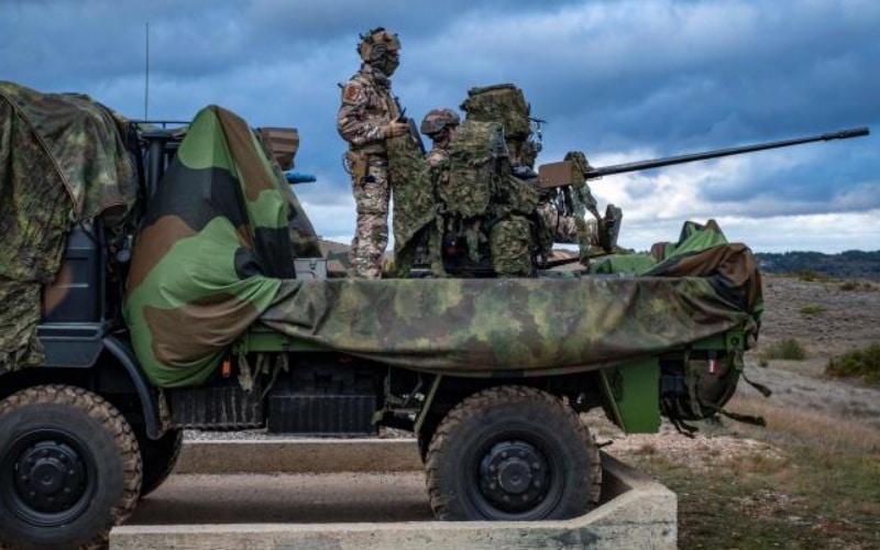 França varrida da África. Saída das forças militares do Chade e Senegal marca ápice da perda de domínio sobre ex-colônias: “Soberania não aceita a presença de bases militares externas”