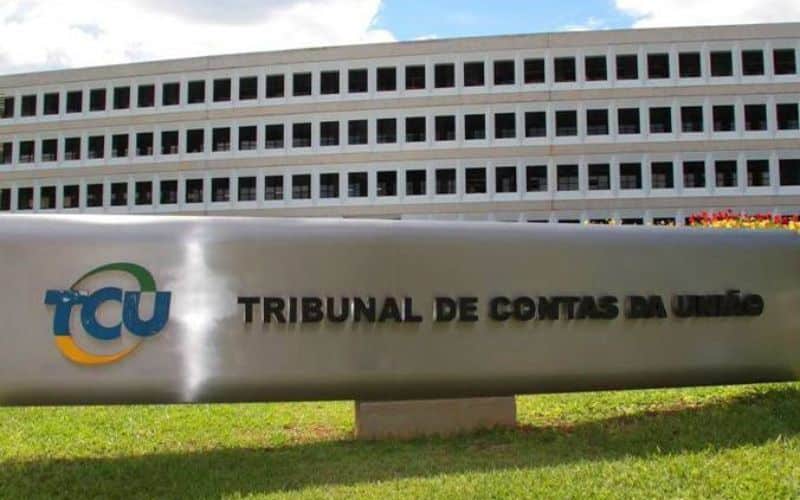 TCU cancela 448 pensões militares por irregularidades e fraudes