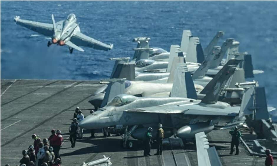 Caça F/A-18 Super Hornet da marinha dos EUA é abatido sobre o Mar Vermelho durante patrulha: Avaliado em US$ 70 milhões, a aeronave integrava o Carrier Air Wing One do USS Truman