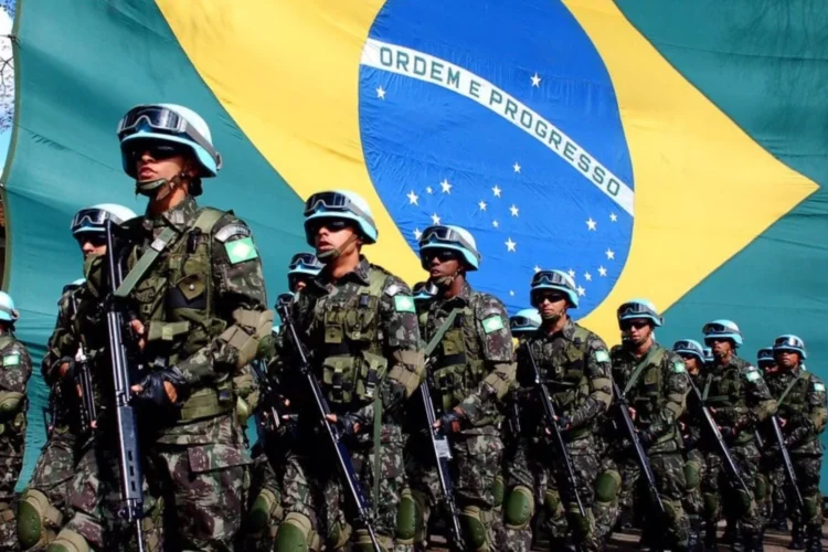 Por que as Forças Armadas Brasileiras estão presas a um modelo obsoleto?