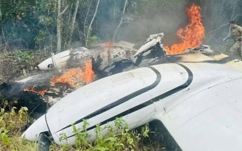 FAB intercepta avião clandestino na Amazônia em ação com Super Tucano, E-99 e helicópteros Black Hawk