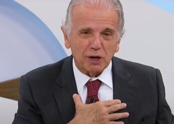 Múcio diz que denúncia da PGR livra instituições militares de suspeições equivocadas: “Eu quero virar essa página.  A gente já tem 64. Já tem dia 8. É toda vez uma coisa dessa”