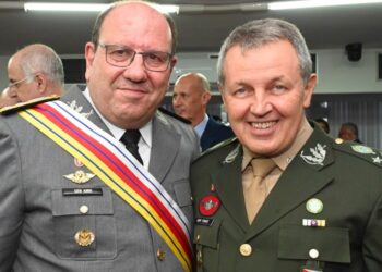 Com salário 80,2% maior do que na época de Comandante Militar do Sudeste, General de Exército Guido Amin Naves toma posse oficialmente como ministro do STM