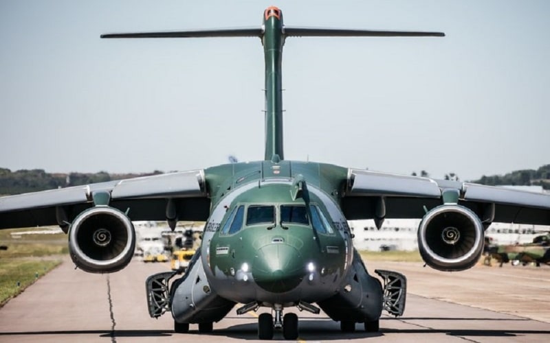 Embraer no Aero India 2025 com o poderoso KC-390 Millennium, a solução multimissão que promete revolucionar a Força Aérea Indiana