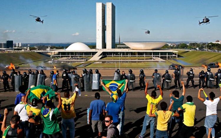 Entenda o PL 1182/2025: Projeto altera Código Penal para criar 