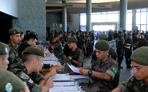 Militares no mercado: empresas descobrem talento oculto nos quartéis