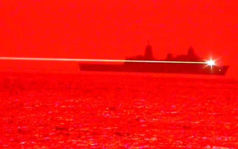 Laser naval de 60 quilowatts com alcance de 7 km