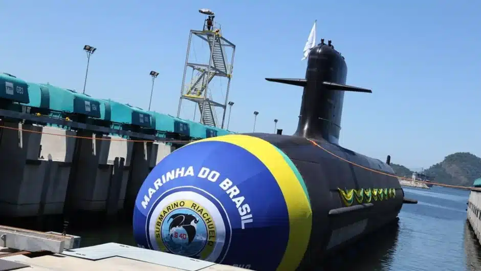 A Marinha Brasileira está prestes a entrar para o seleto grupo de potências nucleares! Mas sem R$ 1 bilhão extra por ano, o sonho do submarino nuclear pode afundar antes mesmo de sair do estaleiro