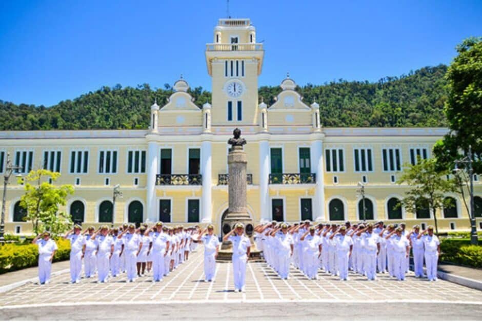 Escola Naval x Colégio Naval: entenda as diferenças e descubra em qual delas entrar! Inscrições abertas