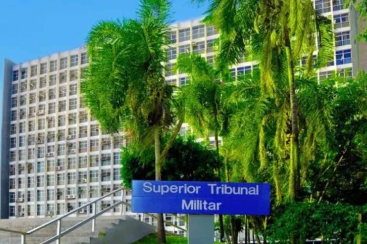 Concurso do Superior Tribunal Militar abre inscrições nesta sexta! Confira vagas, cargos, salários, como se inscrever e mais