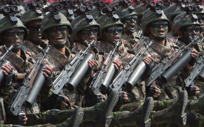 Nova elite militar da Coreia do Norte emerge na Rússia: soldados do Exército da RPDC treinados por Moscou adotam táticas modernas, drones e guerra de precisão em tempo recorde