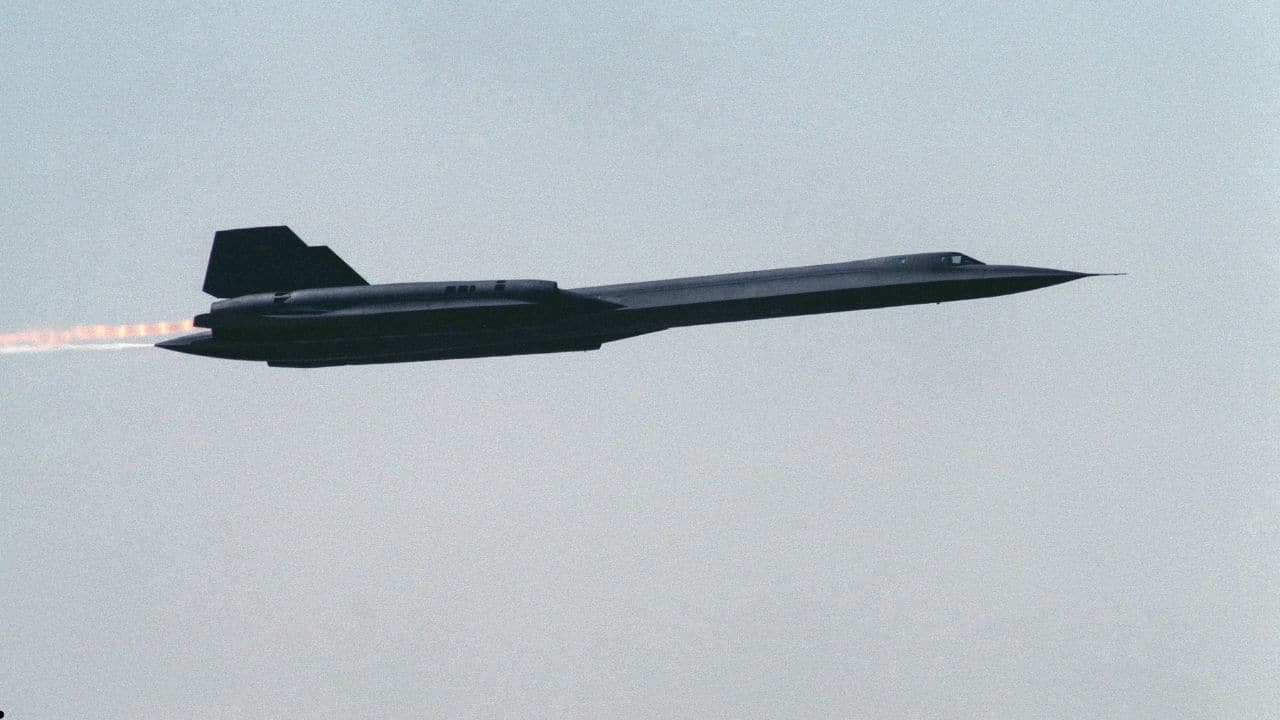 SR-71 Blackbird: o avião que voava tão rápido que nem os mísseis conseguiam alcançá-lo