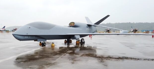 Aeronave WZ-7 da China.
