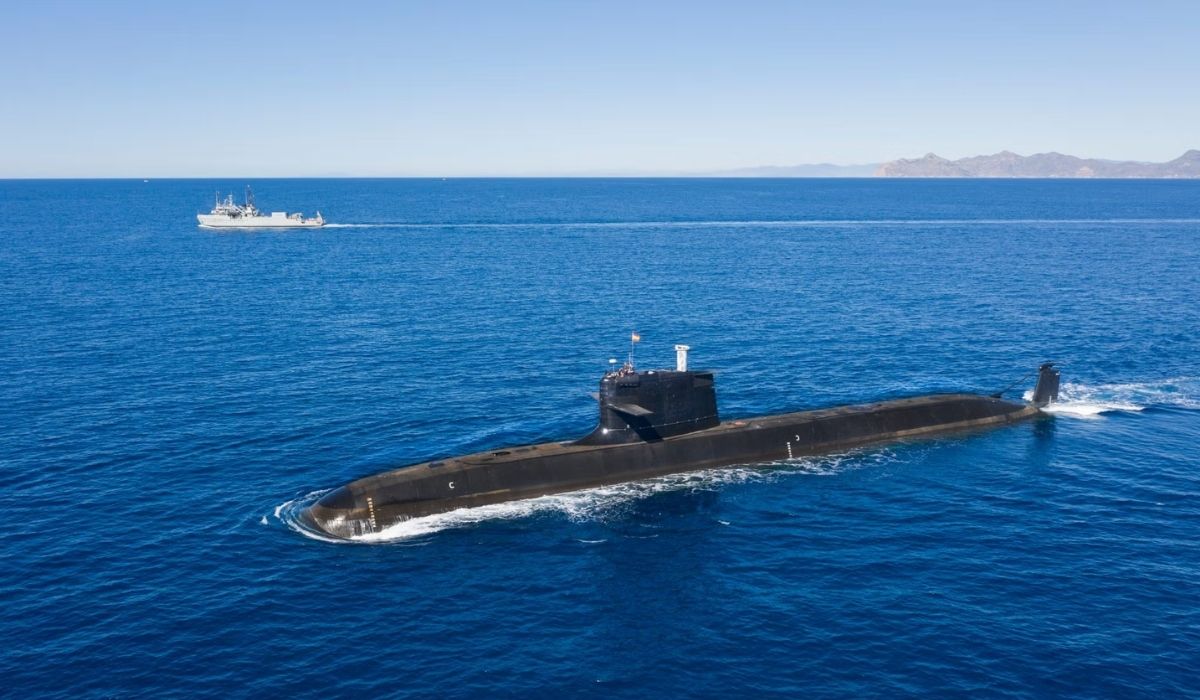 A Espanha construiu seu submarino mais moderno com até 100 toneladas de sobrepeso, e só então descobriu que ele não voltaria à superfície com segurança