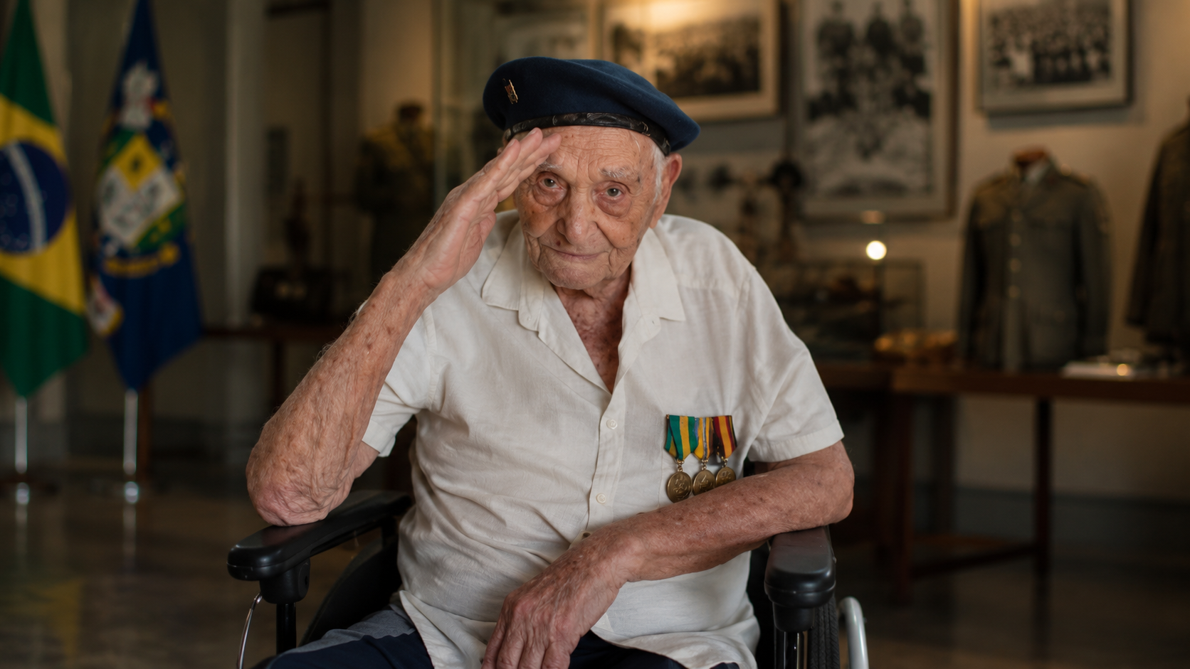 Aos 107 anos, o veterano mais idoso da FEB recebe homenagem do Exército em Pernambuco e relembra combate em Monte Belvedere