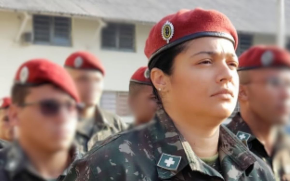 Sargento do Exército Alana Passos é a única mulher militar das Forças Armadas que concorre para a Deputada Federal pelo Rio de Janeiro