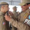 Bahia reserva 810 vagas de promoção para policiais militares e 104 para bombeiros, mas quem sobe de patente pela nova regra deixa a ativa após 30 dias; oficiais também têm novos prazos