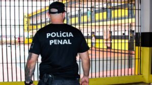 STF mantém regra que permite chamar policiais penais de São Paulo a qualquer hora, inclusive fora do expediente, e preserva na lei até a expressão “condições precárias” apesar de contestação da categoria