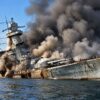 Cerca de 200 milhas náuticas do litoral, três cruzadores britânicos cercaram um adversário já danificado; quatro dias depois, uma decisão inesperada da própria tripulação selaria o destino do Graf Spee no Atlântico Sul
