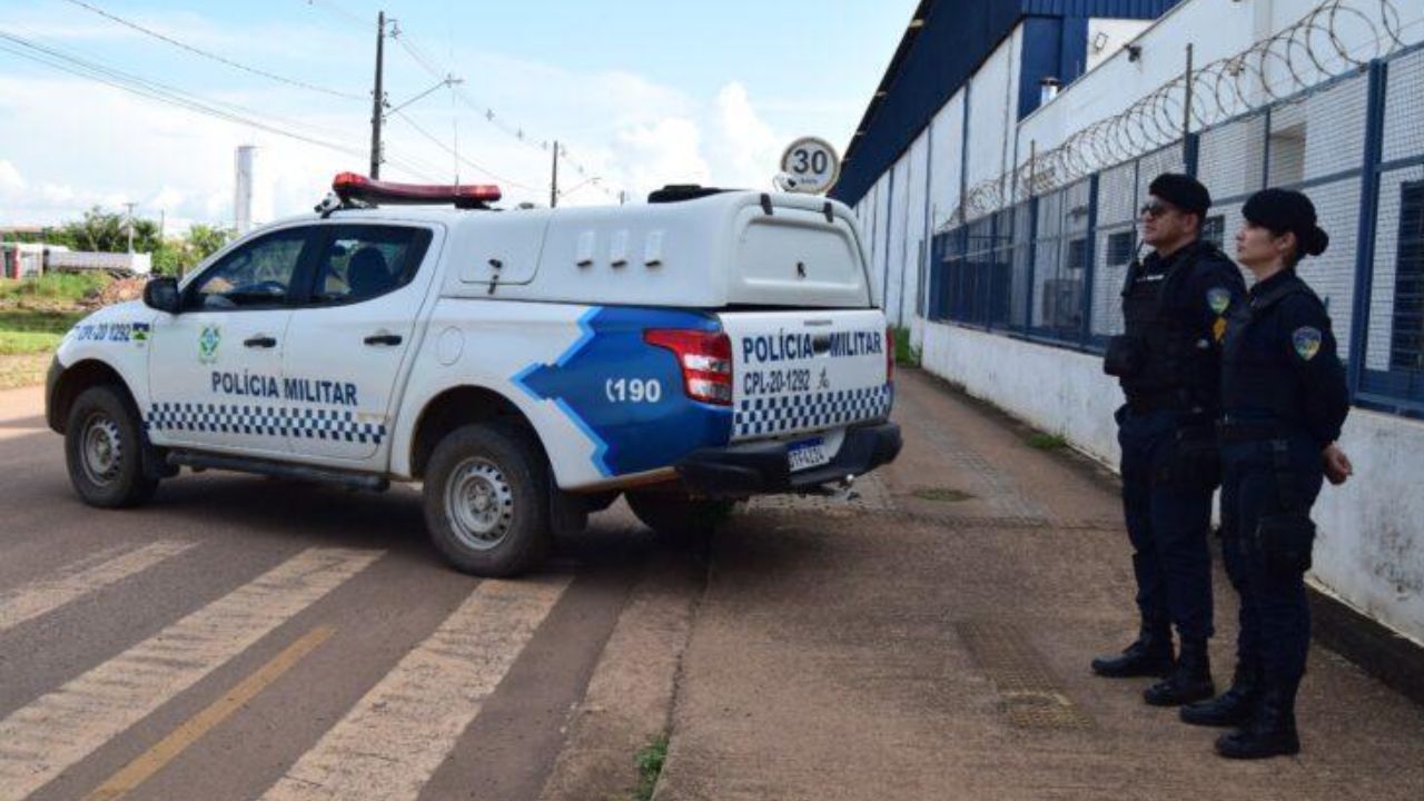 Policial militar é condenado a pagar R$ 350 mil e pensão após matar homem em boate com 15 pessoas armadas