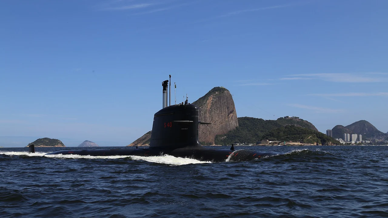 O Brasil soma 6 submarinos no ranking que Rússia e EUA lideram com 66, mas a conta não diz quantos mergulham