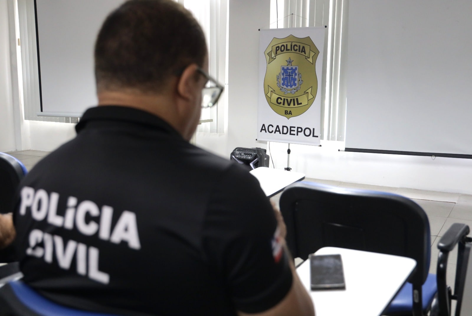 Justiça determina que Bahia reconheça o curso de formação como tempo de serviço para aposentadoria de dois policiais civis