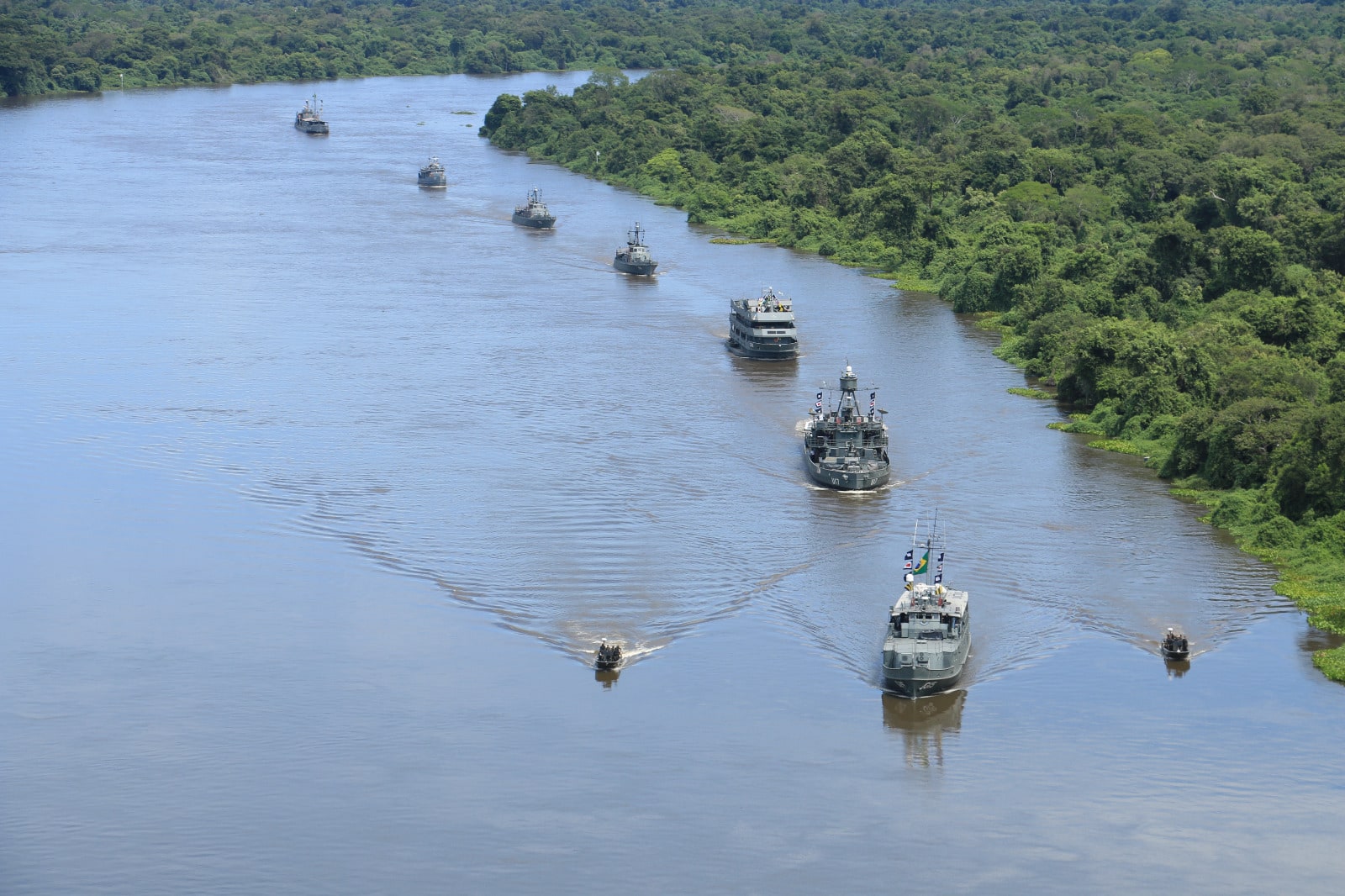 Criada após a Guerra do Paraguai, flotilha militar brasileira completa 150 anos: seus navios continuam operando nos rios do Pantanal, onde a Marinha mantém presença na fronteira com dois países